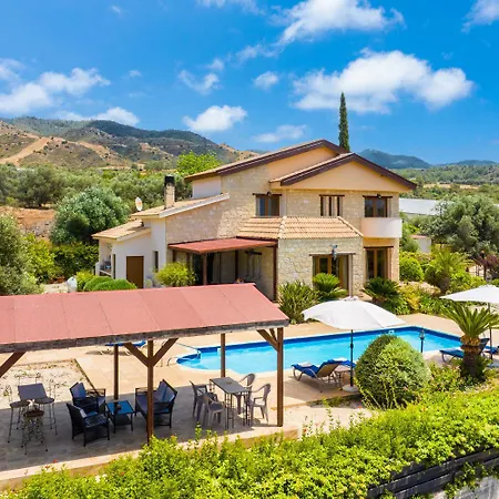 Erato Villa Nea Dimmata